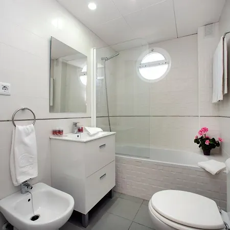 Apartamento Leo Islamar