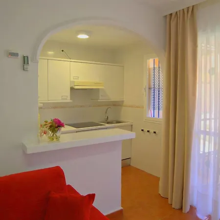 Apartamento Leo Islamar *