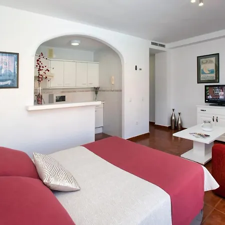 Apartamento Leo Islamar