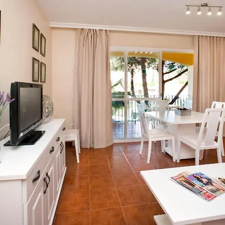 Apartamento Leo Islamar